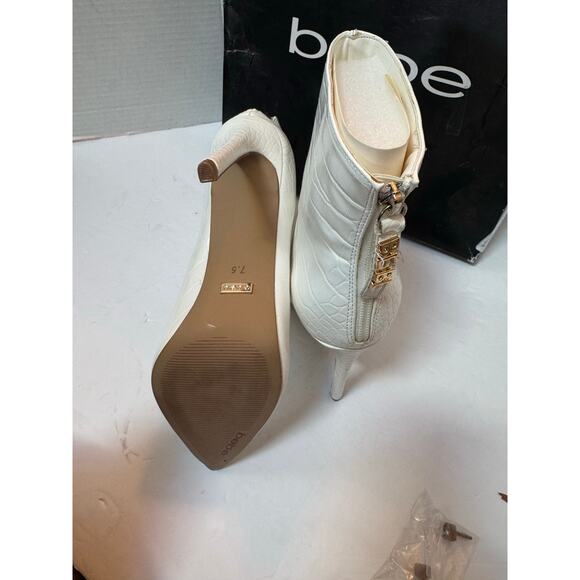 Bebe women's Dasha Stiletto Booties WHITE CROC FAUX   7.5m - Picture 6 of 10